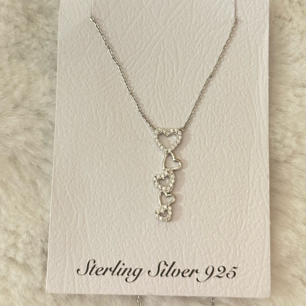 SOLD ON MERCARI Sterling Silver 925 Heart Necklace 25 cm
